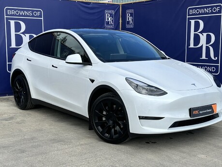 Tesla Model Y LONG RANGE