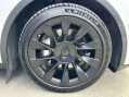 Tesla Model Y LONG RANGE 16