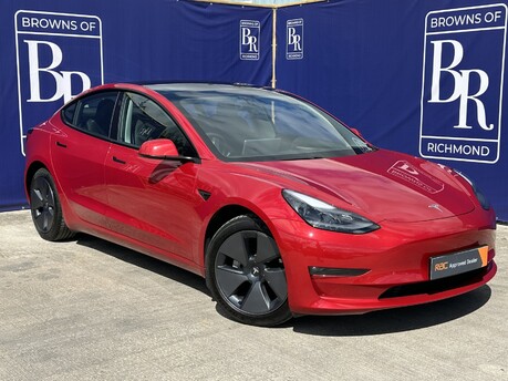 Tesla Model 3 LONG RANGE AWD