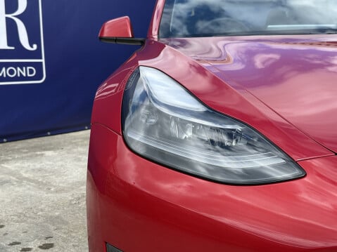 Tesla Model 3 LONG RANGE AWD 14