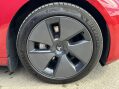 Tesla Model 3 LONG RANGE AWD 16