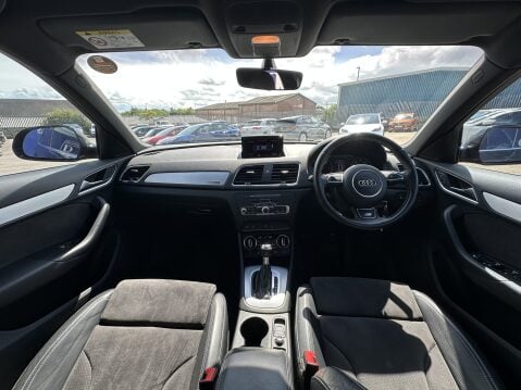 Audi Q3 TDI QUATTRO S LINE PLUS 24
