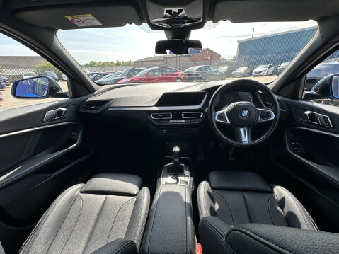 BMW 1 Series 118I M SPORT 23