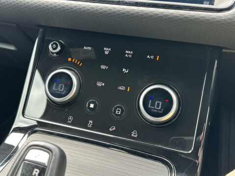 Land Rover Range Rover Evoque R-DYNAMIC S MHEV 35