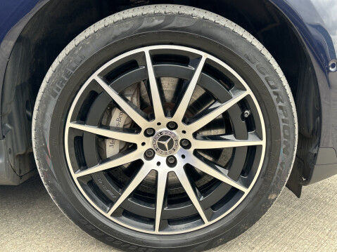 Mercedes-Benz EQC EQC 400 4MATIC AMG LINE 16