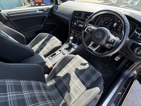 Volkswagen Golf GTD TDI DSG 3