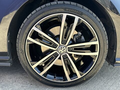 Volkswagen Golf GTD TDI DSG 16