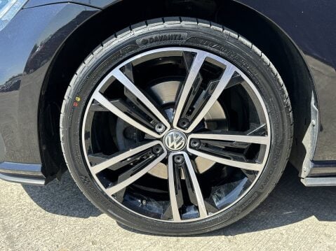 Volkswagen Golf GTD TDI DSG 19