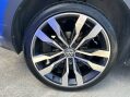 Volkswagen T-Roc R-LINE TSI EVO DSG 17