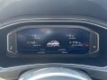 Volkswagen T-Roc R-LINE TSI EVO DSG 26