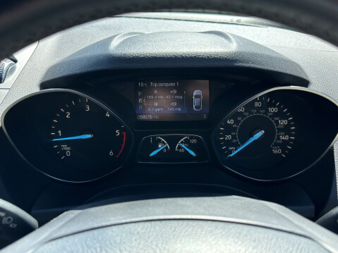 Ford Kuga ST-LINE TDCI 25