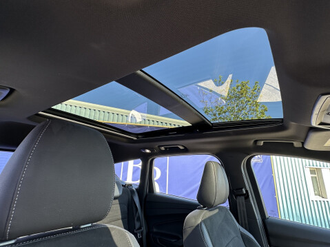 Ford Kuga ST-LINE TDCI 35