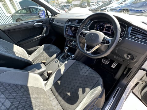 Volkswagen Tiguan R-LINE TSI DSG 3