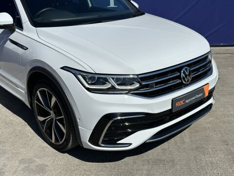 Volkswagen Tiguan R-LINE TSI DSG 15
