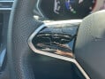 Volkswagen Tiguan R-LINE TSI DSG 27