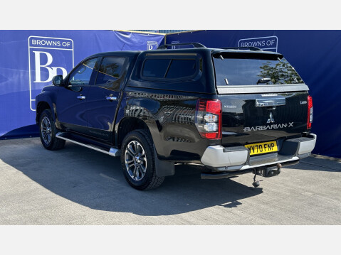 Mitsubishi L200 DI-D BARBARIAN X DCB 8