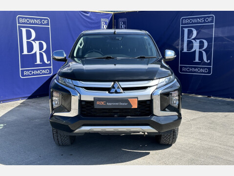 Mitsubishi L200 DI-D BARBARIAN X DCB 13