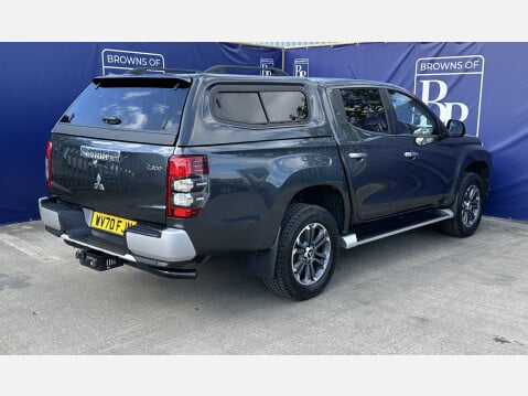 Mitsubishi L200 DI-D BARBARIAN X DCB 5