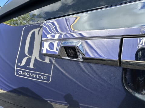 Mitsubishi L200 DI-D BARBARIAN X DCB 21