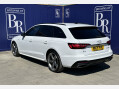 Audi A4 AVANT TFSI S LINE BLACK EDITION MHEV 8