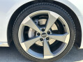 Audi A4 AVANT TFSI S LINE BLACK EDITION MHEV 16