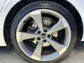 Audi A4 AVANT TFSI S LINE BLACK EDITION MHEV 18