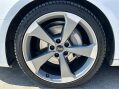 Audi A4 AVANT TFSI S LINE BLACK EDITION MHEV 19