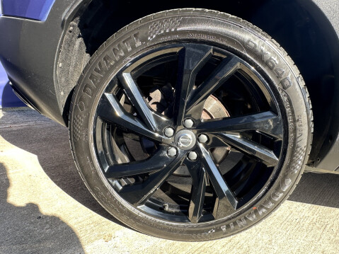Volvo XC40 B5 R-DESIGN PRO AWD MHEV 17
