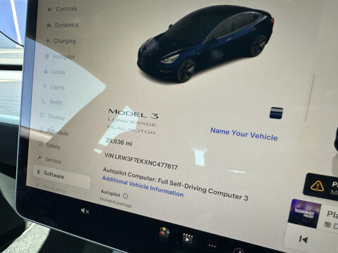 Tesla Model 3 LONG RANGE AWD 26