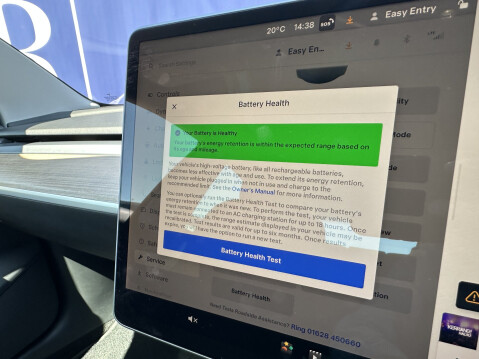 Tesla Model 3 LONG RANGE AWD 28