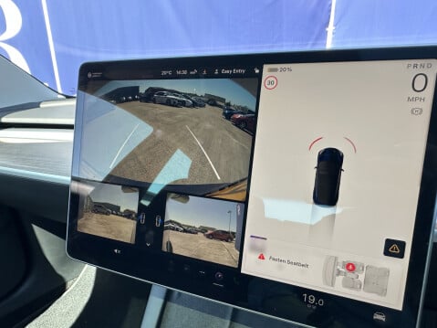 Tesla Model 3 LONG RANGE AWD 29