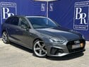 Audi A4 AVANT TFSI S LINE BLACK EDITION MHEV