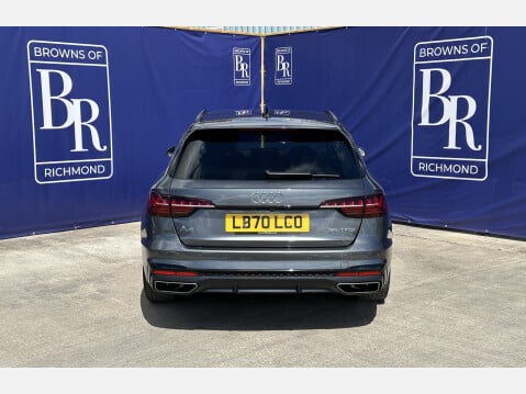 Audi A4 AVANT TFSI S LINE BLACK EDITION MHEV 7