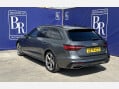 Audi A4 AVANT TFSI S LINE BLACK EDITION MHEV 8