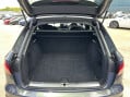 Audi A4 AVANT TFSI S LINE BLACK EDITION MHEV 22