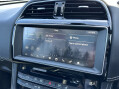 Jaguar F-Pace CHEQUERED FLAG AWD 30