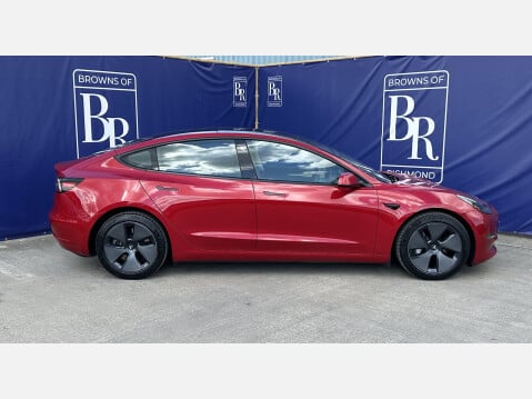 Tesla Model 3 LONG RANGE AWD 4