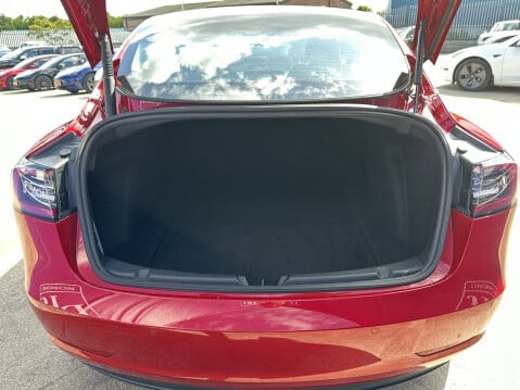 Tesla Model 3 LONG RANGE AWD 20