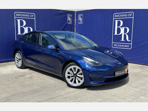 Tesla Model 3 LONG RANGE AWD 1