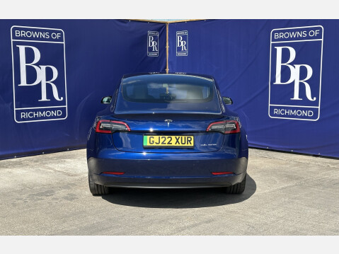 Tesla Model 3 LONG RANGE AWD 7