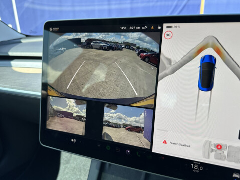 Tesla Model 3 LONG RANGE AWD 29