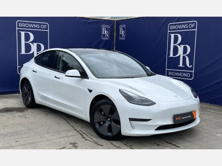 Tesla Model 3 LONG RANGE AWD