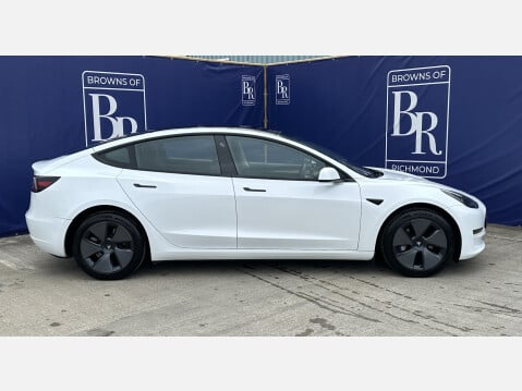 Tesla Model 3 LONG RANGE AWD 4