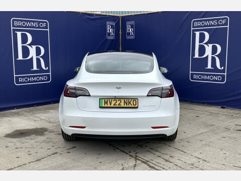 Tesla Model 3 LONG RANGE AWD 7