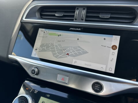 Jaguar I-Pace SE 33