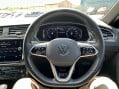 Volkswagen Tiguan R-LINE TDI 4MOTION DSG 25