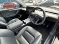 Tesla Model Y LONG RANGE 3
