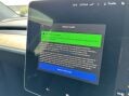 Tesla Model Y LONG RANGE 29