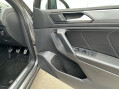 Volkswagen Tiguan R-LINE TDI 4MOTION 25