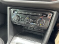 Volkswagen Tiguan R-LINE TDI 4MOTION 36